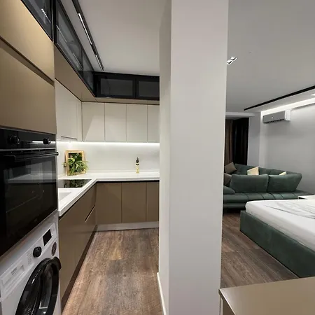Hrs Luxury 101 *